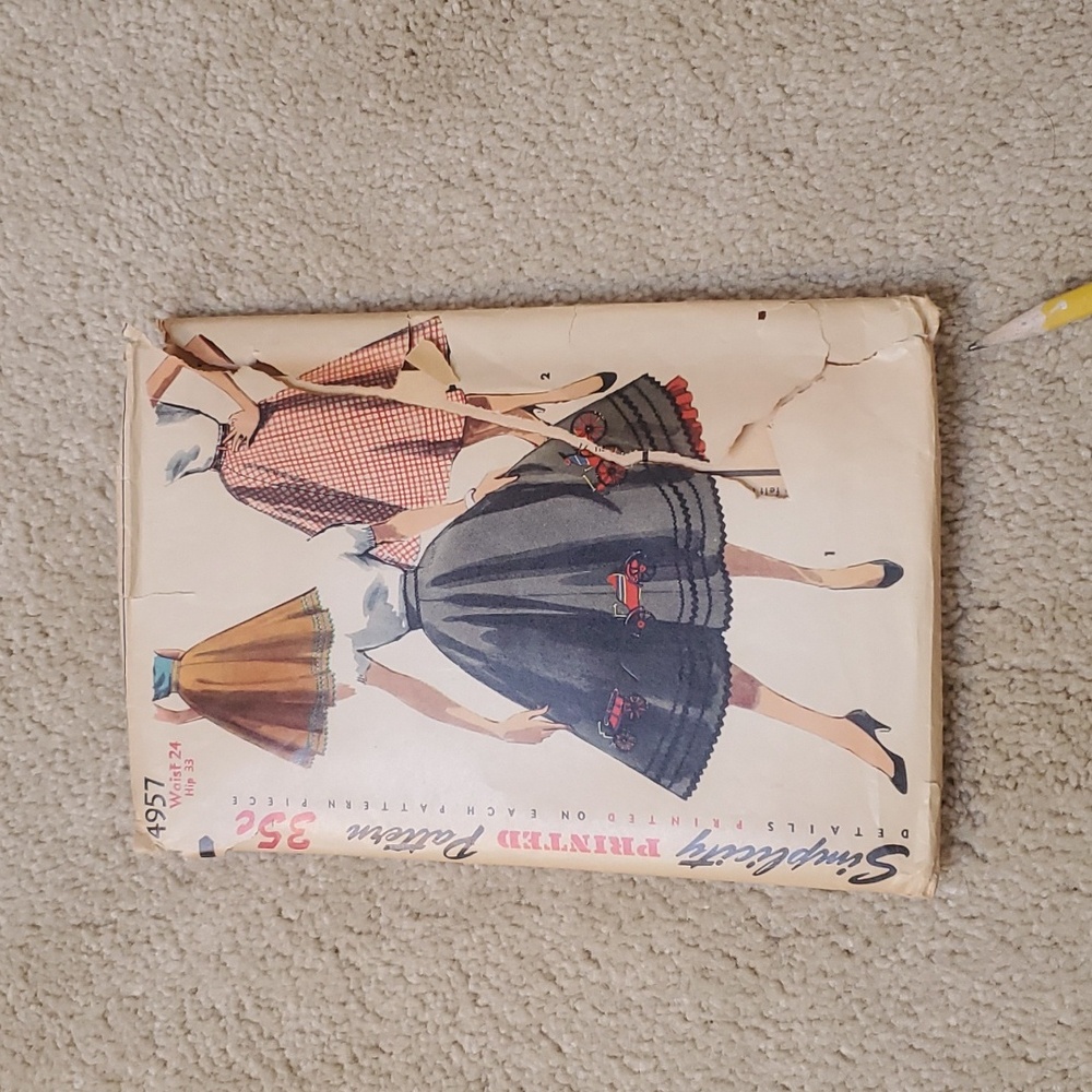Vintage Simplicity pattern 4957